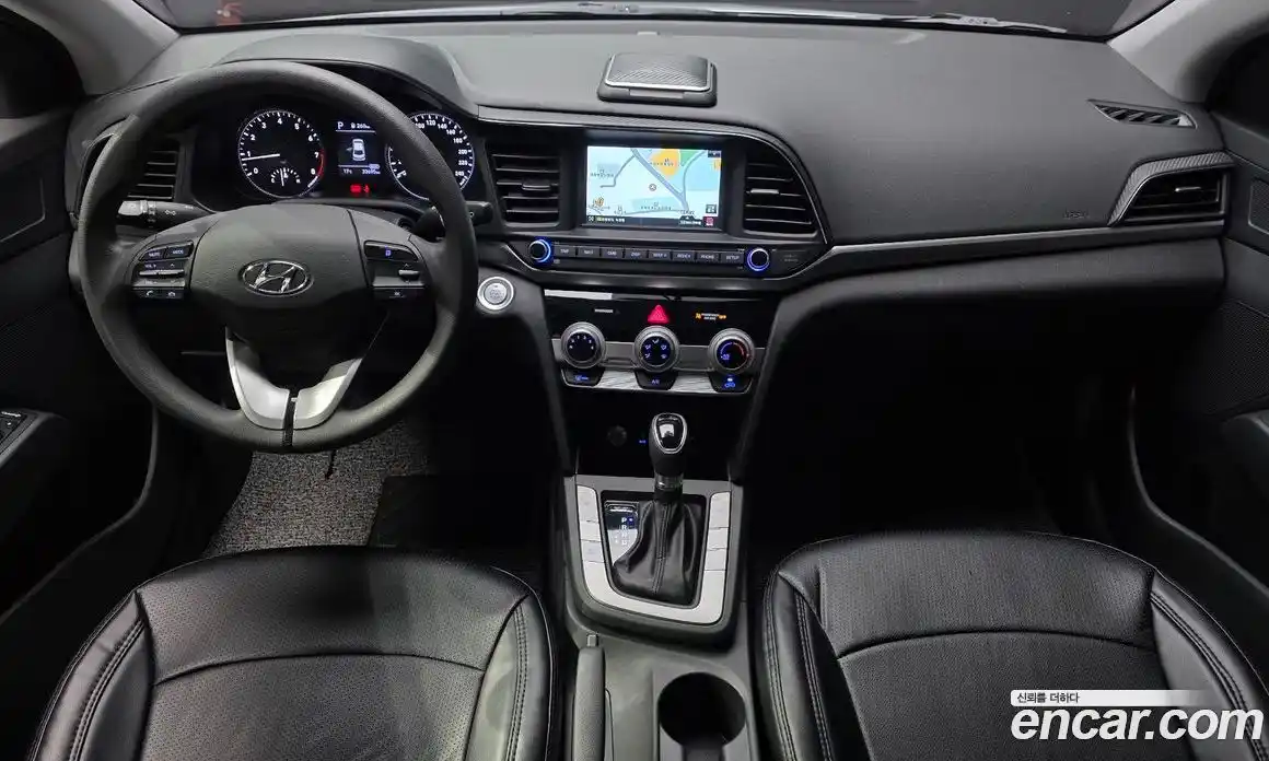Hyundai Avante 2019 1.6 гидро в Москве № 1342175, фото 10