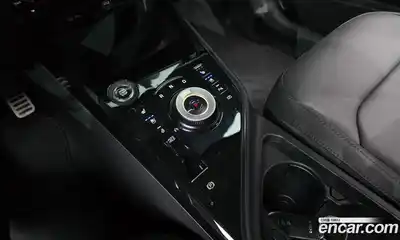 Kia Niro 2025 1.6 гидро в Москве № 1342429, миниатюра 12