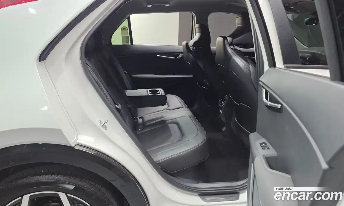 Kia Niro 2025 1.6 гидро в Москве № 1342429, фото 18