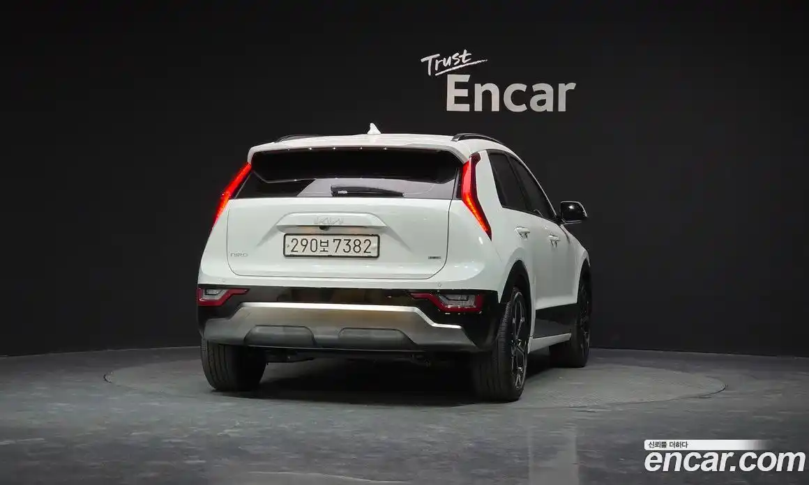 Kia Niro 2025 1.6 гидро в Москве № 1342429, фото 4