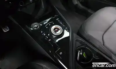 Kia Niro 2025 1.6 гидро в Москве № 1342438, миниатюра 12