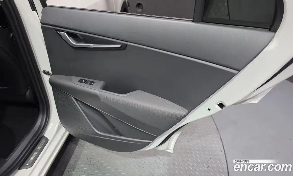 Kia Niro 2025 1.6 гидро в Москве № 1342438, фото 15
