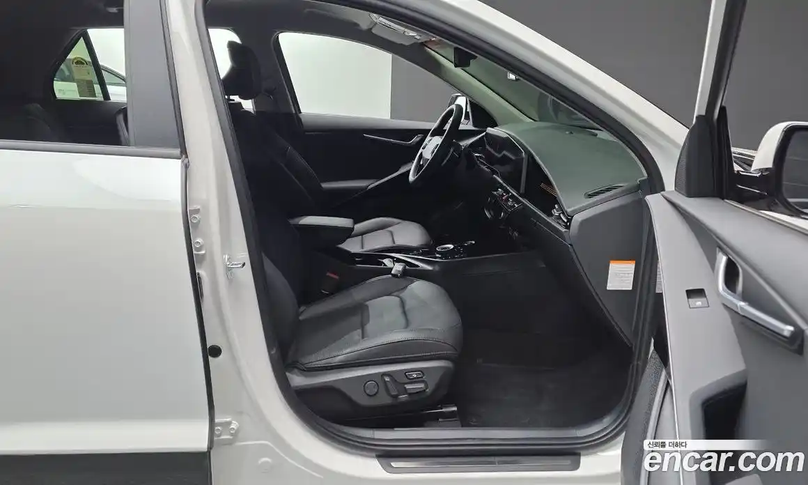 Kia Niro 2025 1.6 гидро в Москве № 1342438, фото 17
