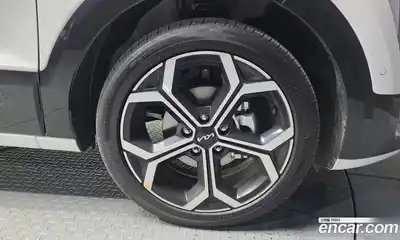 Kia Niro 2025 1.6 гидро в Москве № 1342438, миниатюра 7