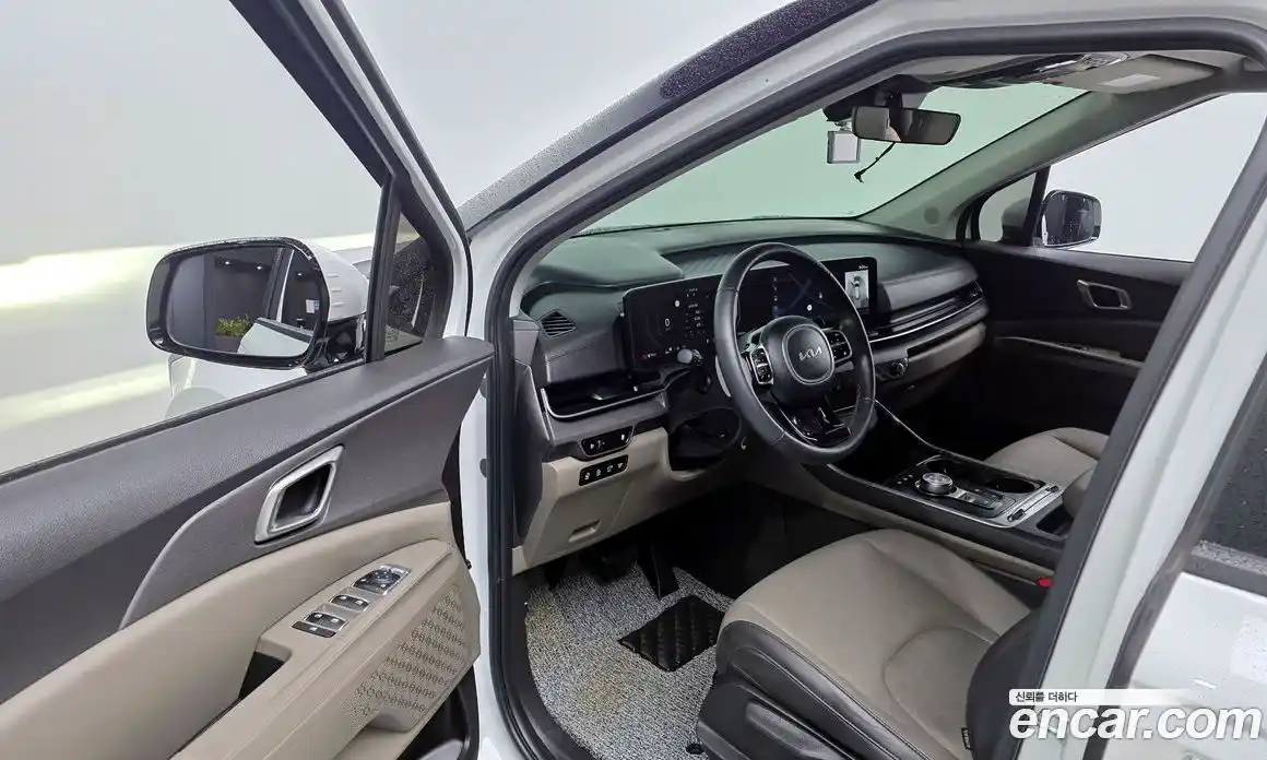 Kia Canival 2024 2.2 гидро в Москве № 1399394, фото 13
