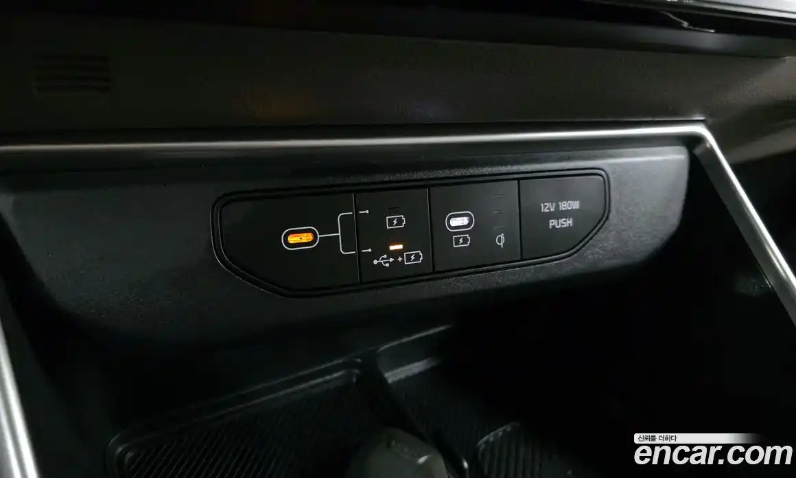 Kia Canival 2024 2.2 гидро в Москве № 1399394, фото 23