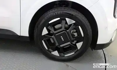 Kia Canival 2024 2.2 гидро в Москве № 1399394, миниатюра 7