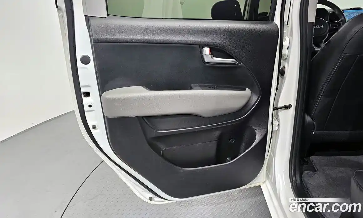 Kia Ray 2022 1.0 гидро в Москве № 1399544, фото 15