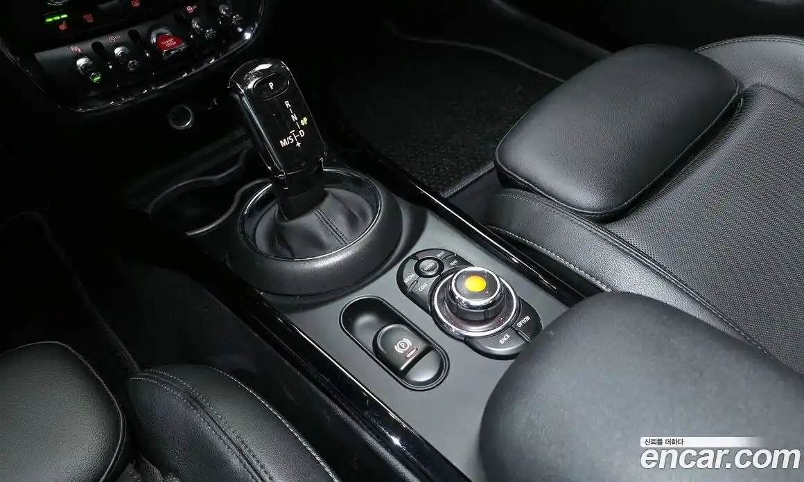 Mini Clubman 2020 1.5 гидро в Москве № 141172, фото 9
