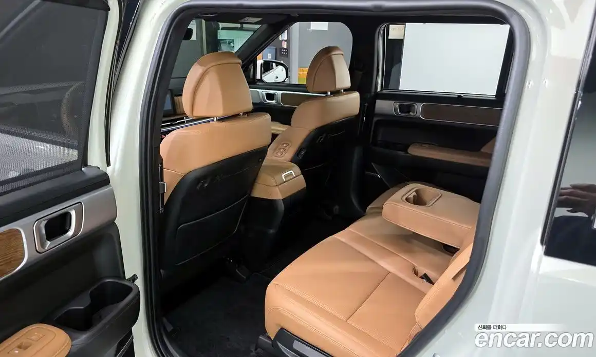Hyundai Santa Fe 2023 2.5 гидро в Москве № 1417332, фото 17
