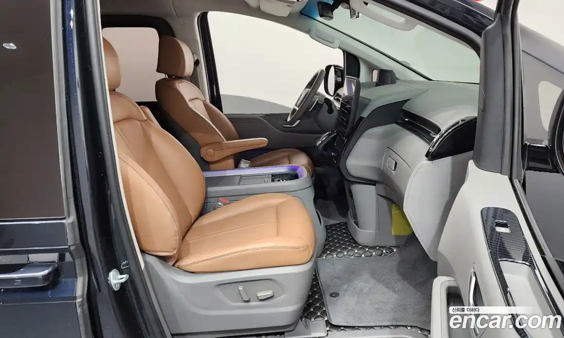 Hyundai Staria 2023 3.5 гидро в Москве № 1417414, фото 17
