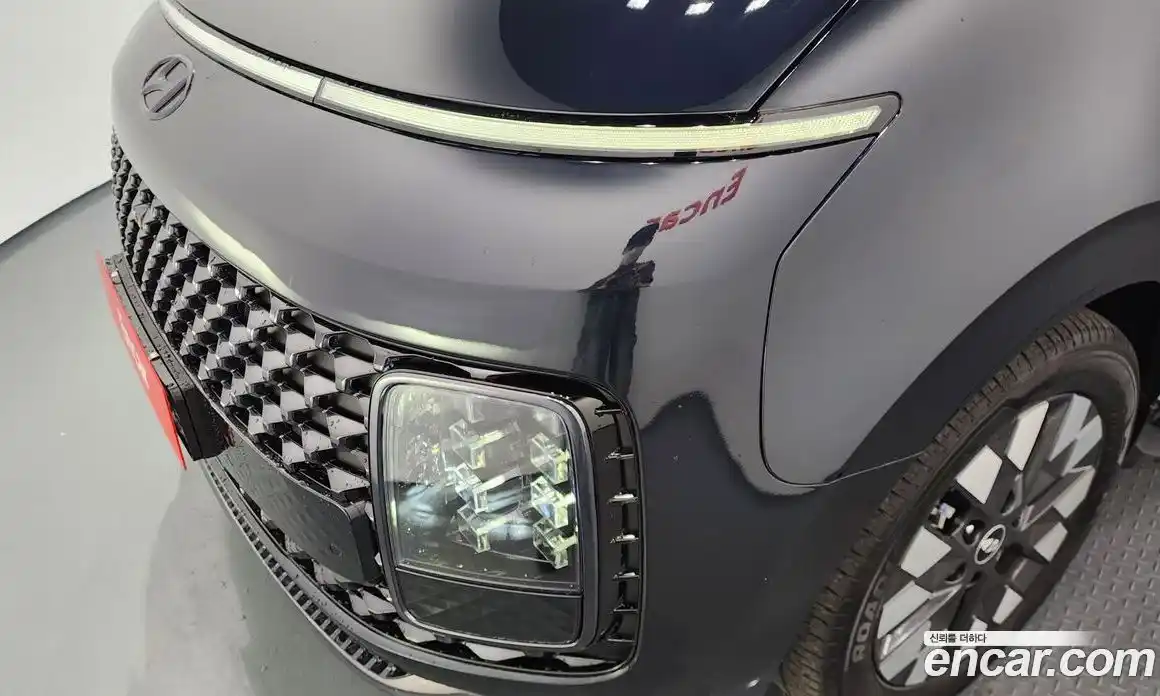 Hyundai Staria 2023 3.5 гидро в Москве № 1417414, фото 8