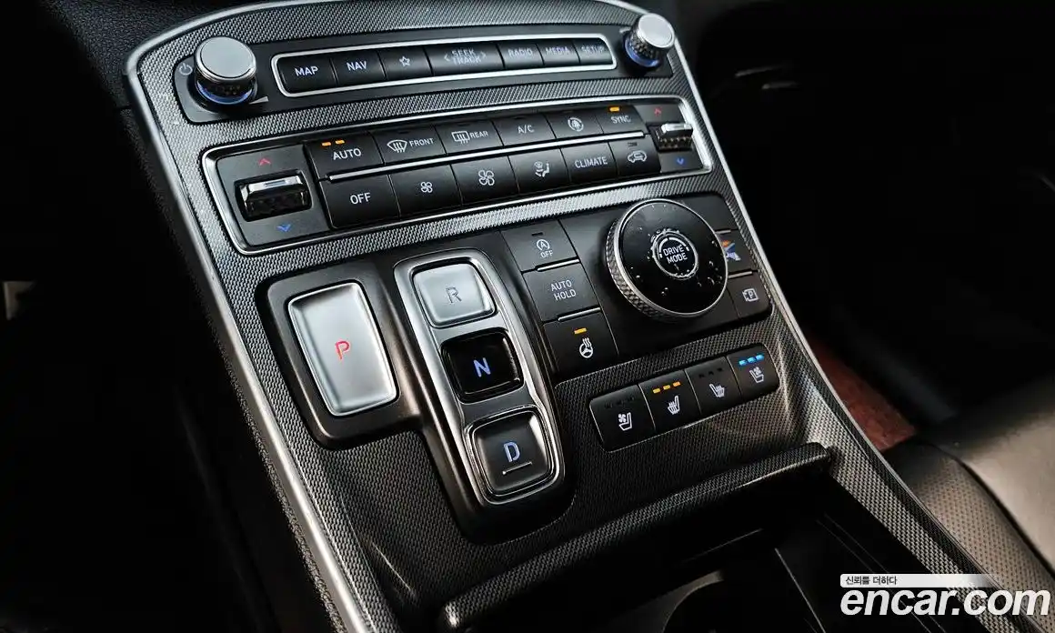 Hyundai Santa Fe 2020 2.2 гидро в Москве № 1417470, фото 12