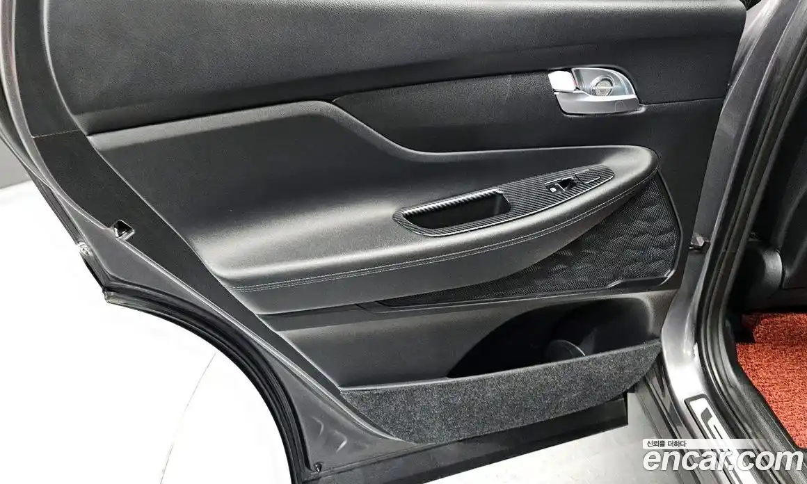 Hyundai Santa Fe 2020 2.2 гидро в Москве № 1417470, фото 15