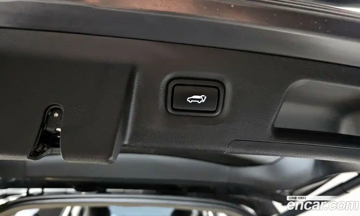 Hyundai Santa Fe 2020 2.2 гидро в Москве № 1417470, фото 29