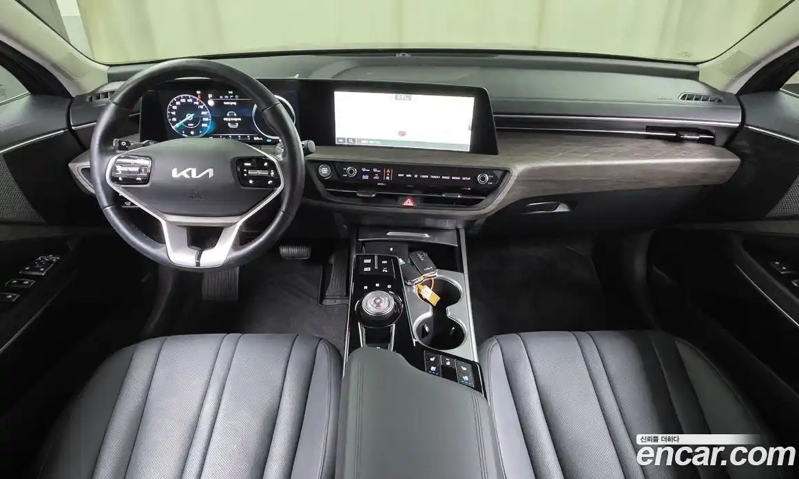 Kia K8 2024 2.5 гидро в Москве № 1417895, фото 10