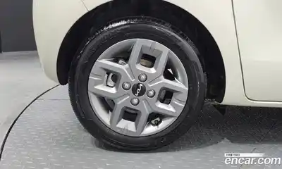 Kia Ray 2023 1.0 гидро в Москве № 1418031, миниатюра 5