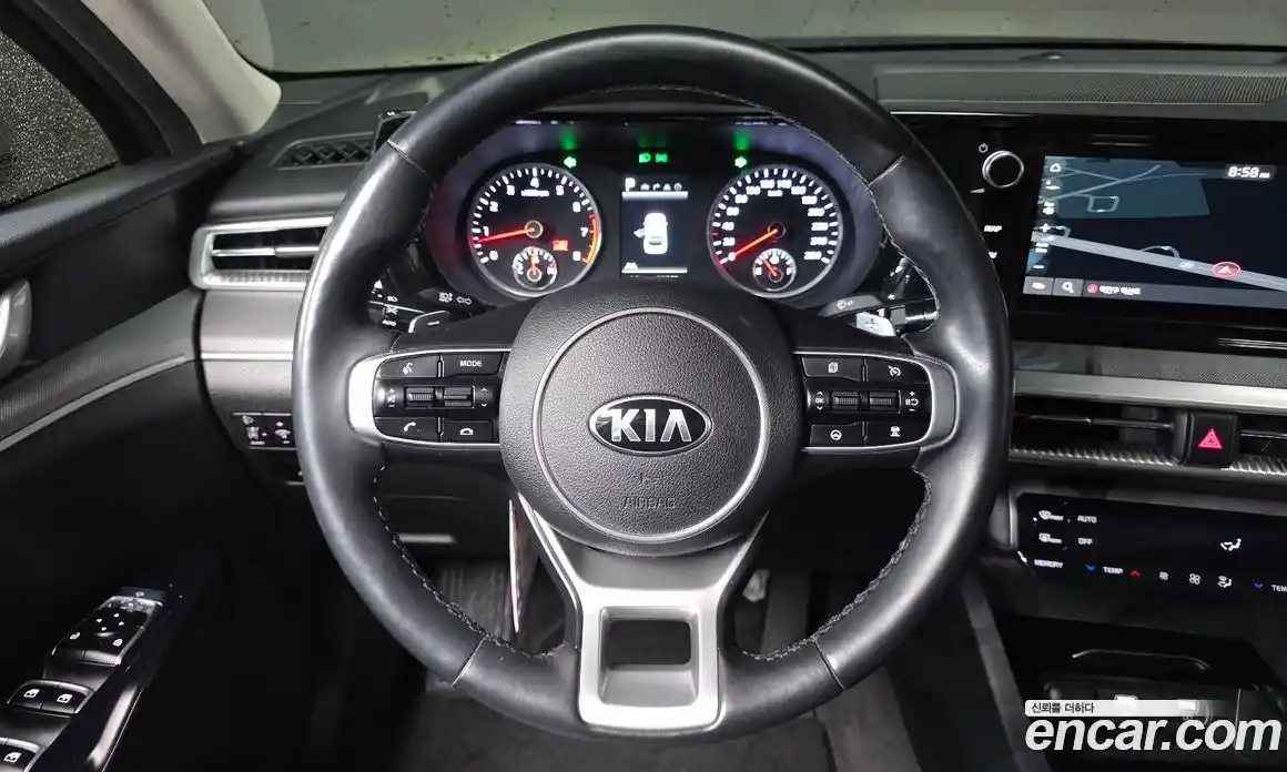 Kia K5 2020 2.0 гидро в Москве № 1418113, фото 17