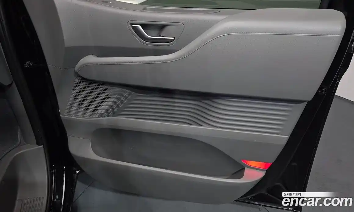 Hyundai Staria 2022 2.2 гидро в Москве № 1537112, фото 13