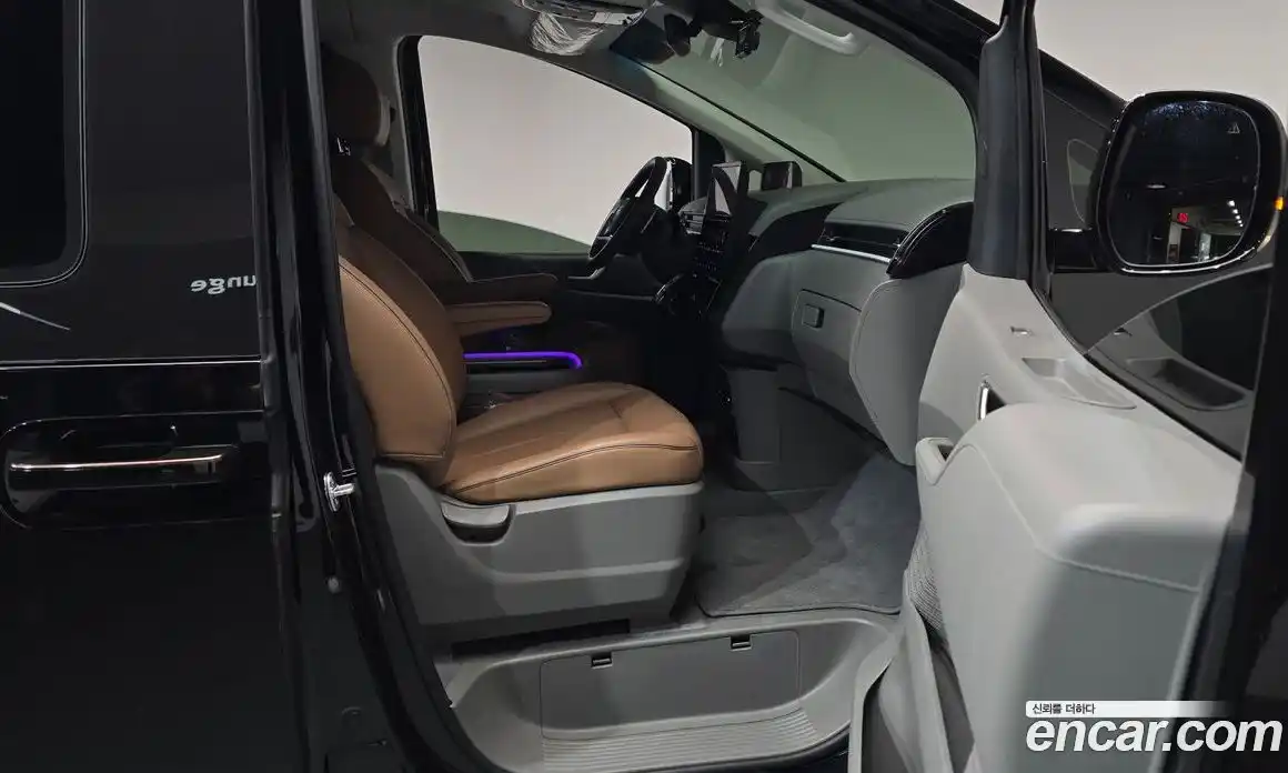 Hyundai Staria 2022 2.2 гидро в Москве № 1537112, фото 15