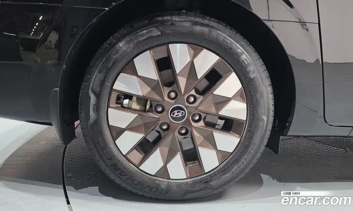 Hyundai Staria 2022 2.2 гидро в Москве № 1537112, фото 4