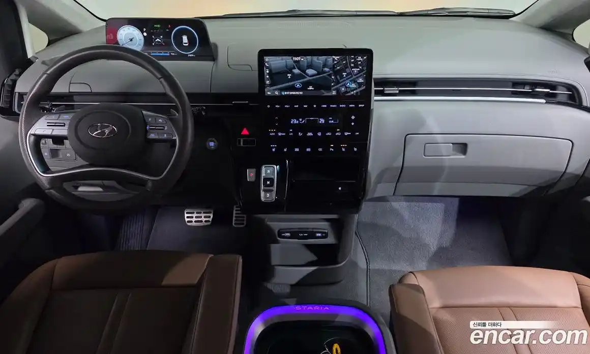 Hyundai Staria 2022 2.2 гидро в Москве № 1537112, фото 9