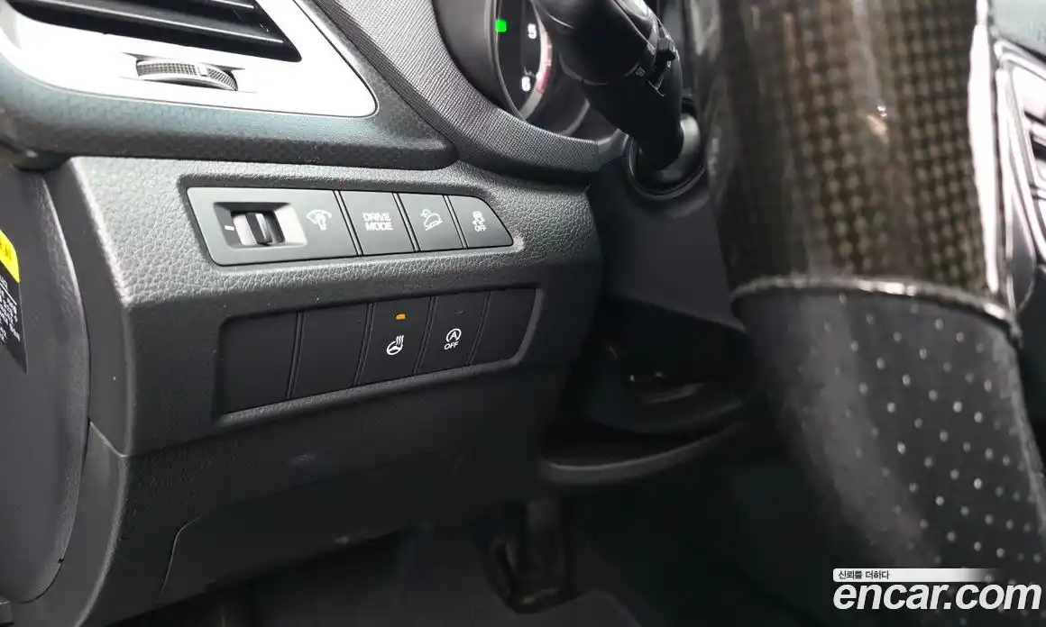 Hyundai Santa Fe 2015 2.0 гидро в Москве № 1537133, фото 23