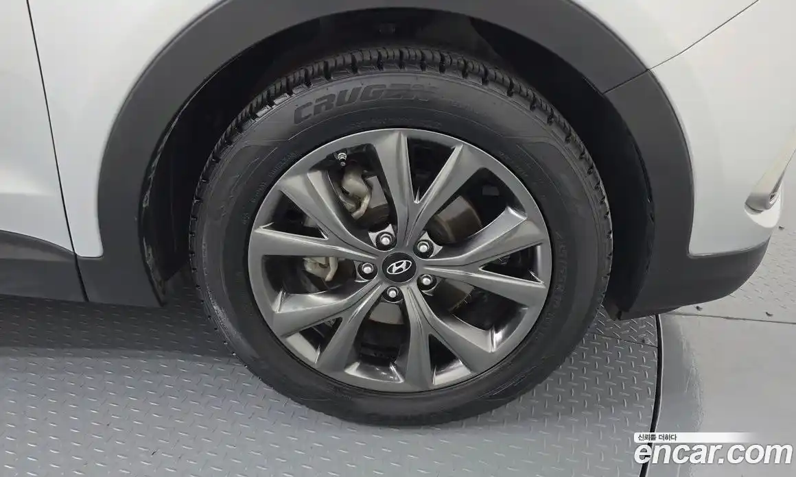 Hyundai Santa Fe 2015 2.0 гидро в Москве № 1537133, фото 5