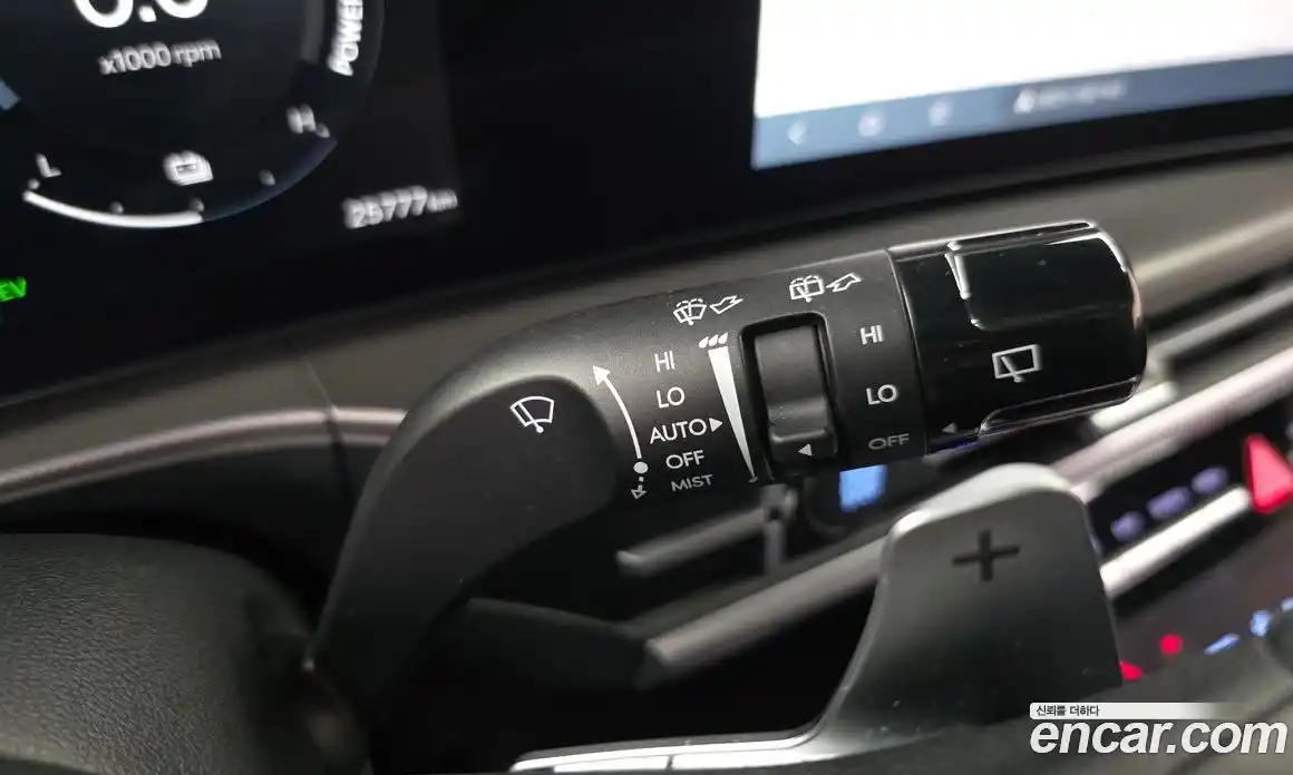 Hyundai Santa Fe 2024 1.6 гидро в Москве № 1537221, фото 31