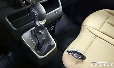 Hyundai Staria 2024 2.2 гидро в Москве № 1537418, миниатюра 12