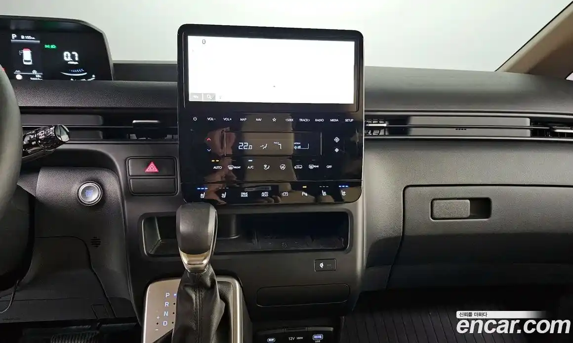 Hyundai Staria 2024 2.2 гидро в Москве № 1537418, фото 21