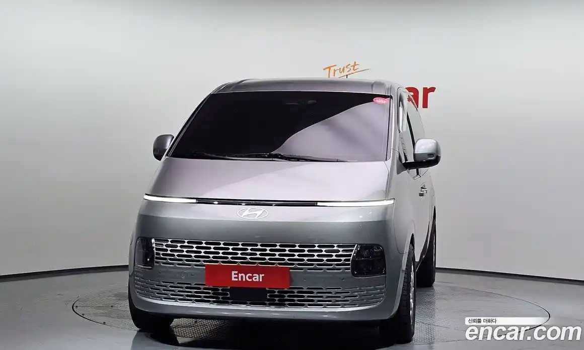 Hyundai Staria 2024 2.2 гидро в Москве № 1537418, фото 3