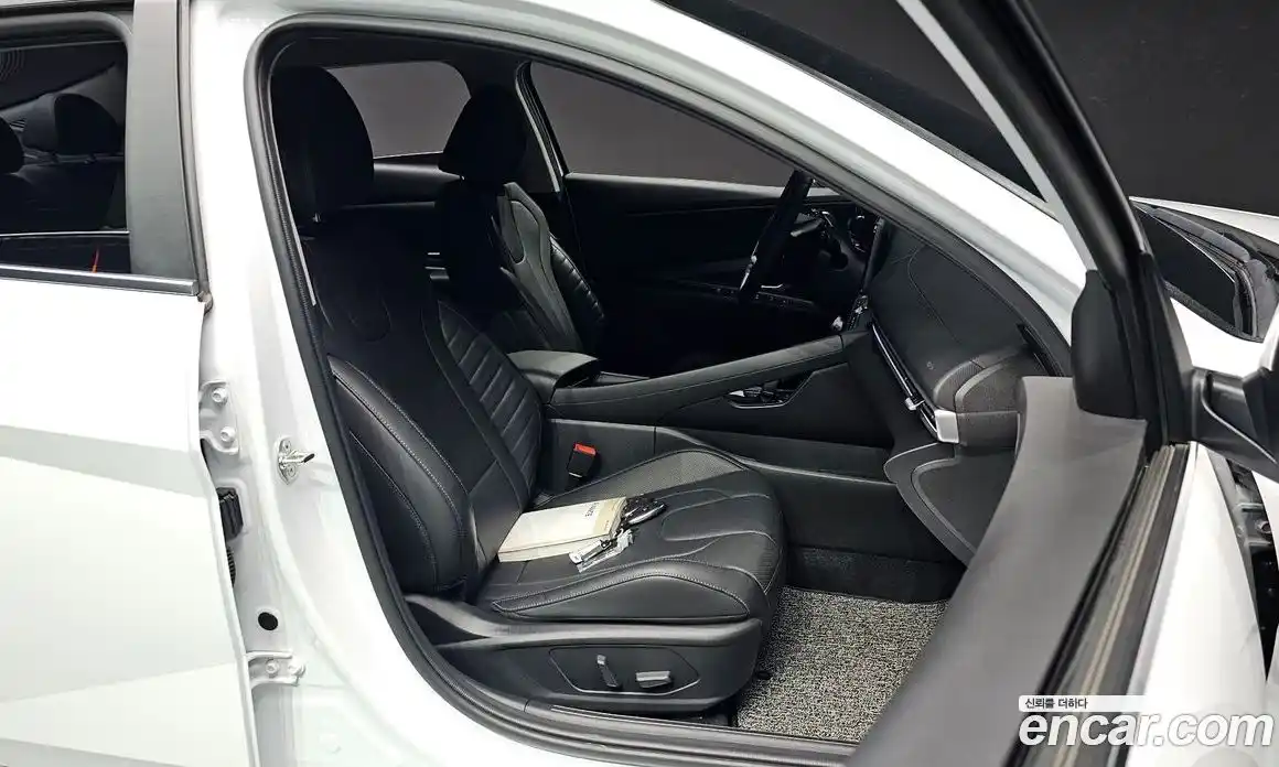 Hyundai Avante 2023 1.6 гидро в Москве № 1537430, фото 18