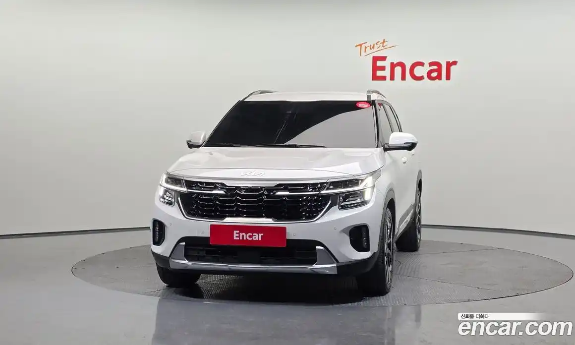 Kia Seltos 2024 1.6 гидро в Москве № 1538083, фото 3