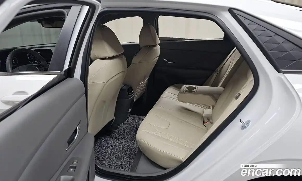 Hyundai Avante 2025 1.6 гидро в Москве № 1610023, фото 17