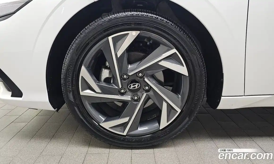 Hyundai Avante 2025 1.6 гидро в Москве № 1610023, фото 5