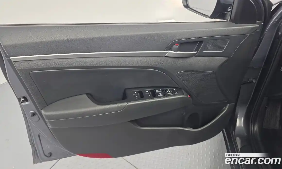 Hyundai Avante 2019 1.6 гидро в Москве № 1610102, фото 14