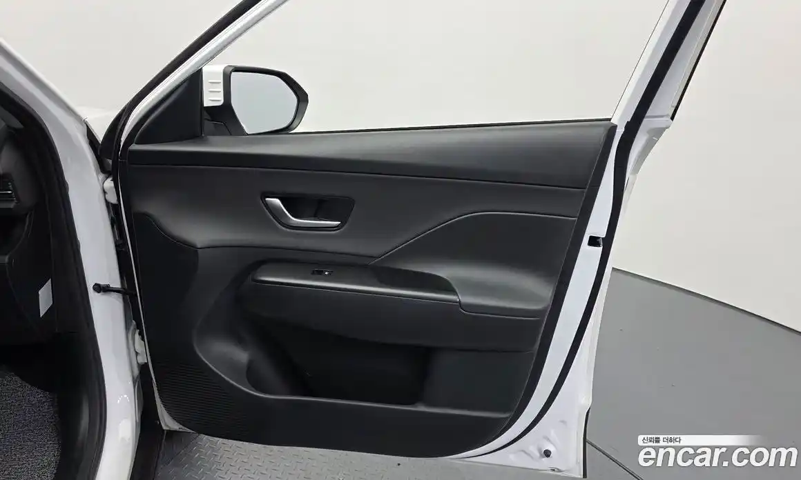 Hyundai Kona 2023 2.0 гидро в Москве № 1610624, фото 14