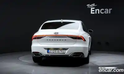 Hyundai Grandeur 2022 2.5 гидро в Москве № 1610748, миниатюра 4