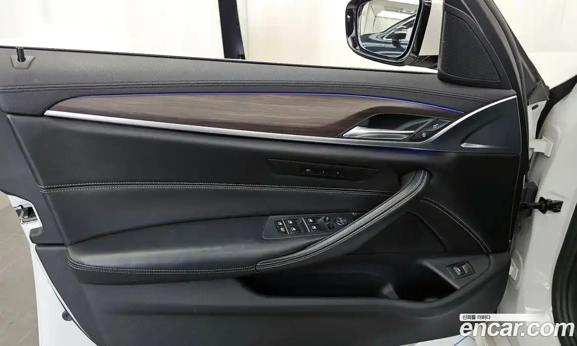 BMW 5-Series 2017 2.0 гидро в Москве № 1611201, фото 14