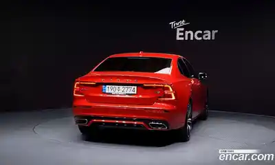 Volvo S60 2022 2.0 гидро в Москве № 164357, миниатюра 4