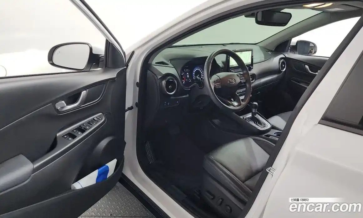 Hyundai Kona 2022 1.6 гидро в Москве № 1684085, фото 13