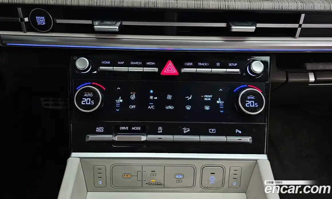 Hyundai Santa Fe 2024 2.5 гидро в Москве № 1684139, фото 23