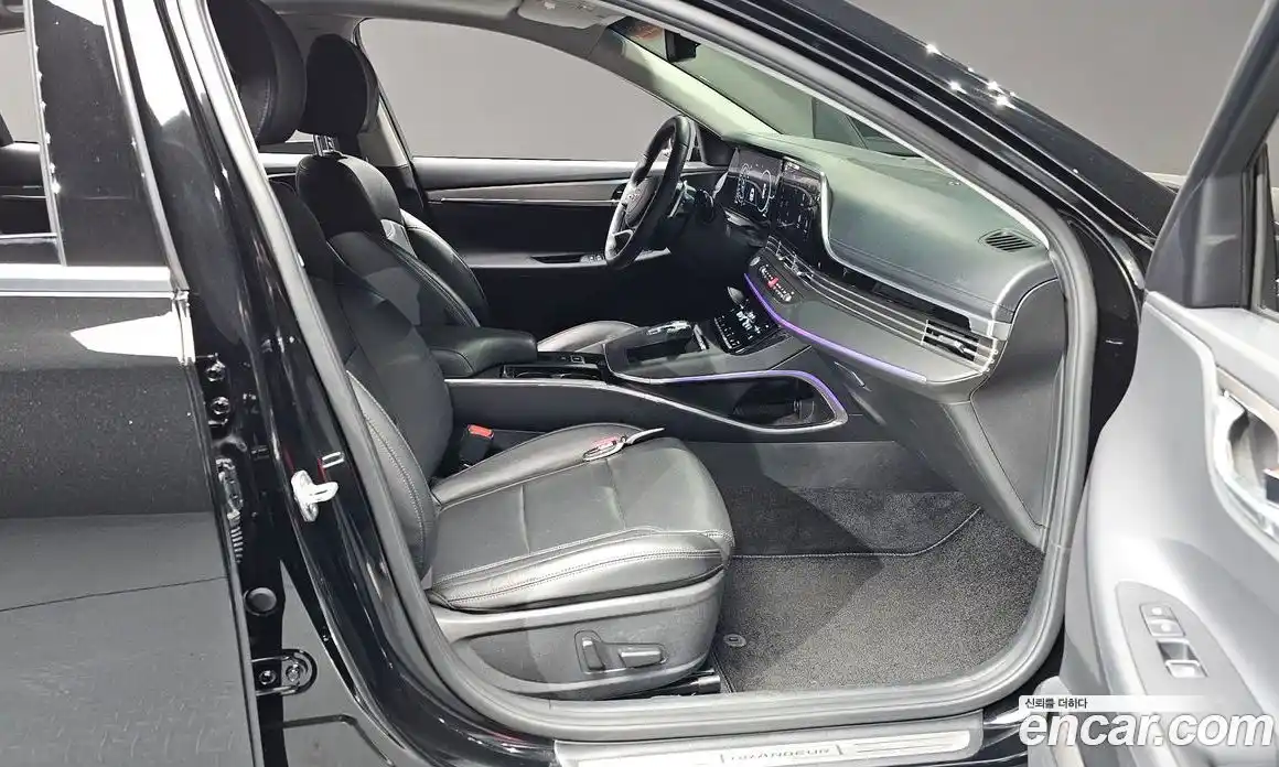 Hyundai Grandeur 2022 2.5 гидро в Москве № 1684240, фото 15