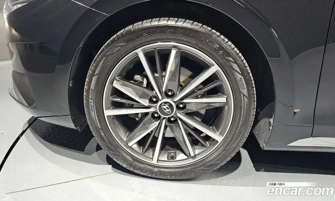 Hyundai Grandeur 2022 2.5 гидро в Москве № 1684240, фото 4