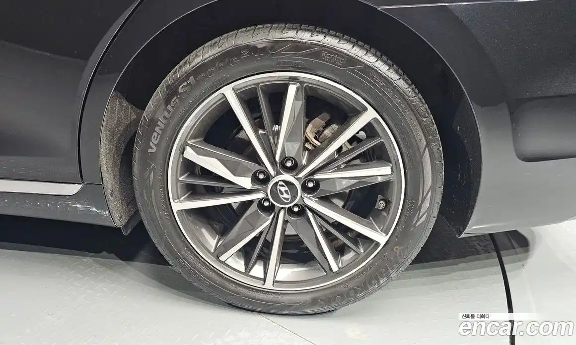 Hyundai Grandeur 2022 2.5 гидро в Москве № 1684240, фото 6
