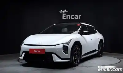 Kia EV4, 2026