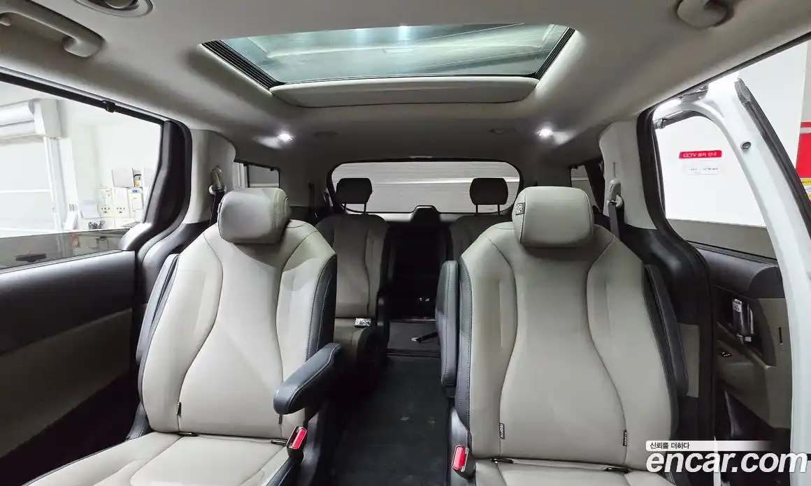 Kia Canival 2024 2.2 гидро в Москве № 1758360, фото 35
