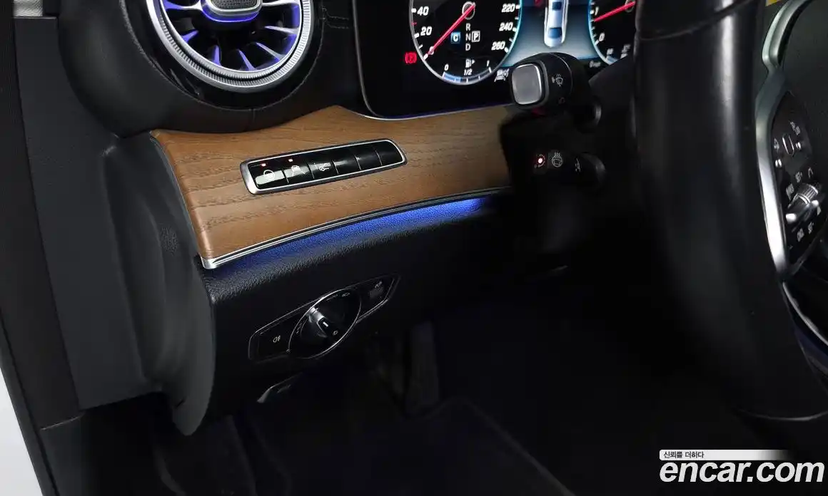 Mercedes-Benz E-Class 2020 2.0 гидро в Москве № 1762875, фото 27