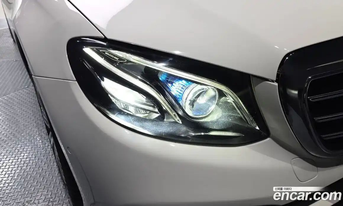 Mercedes-Benz E-Class 2020 2.0 гидро в Москве № 1762875, фото 8